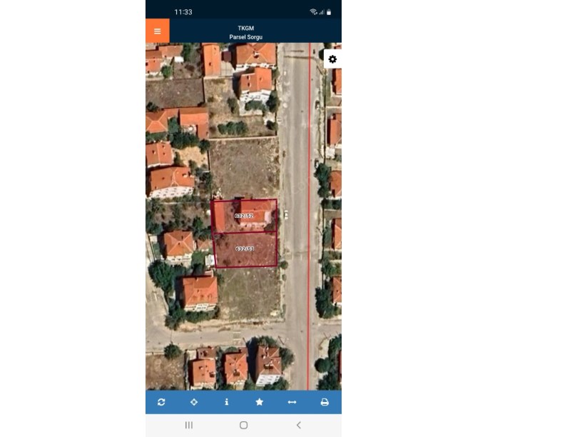 BADEMLİ MAHALLESİ KARAÇAY CADDESİNDE ARSA