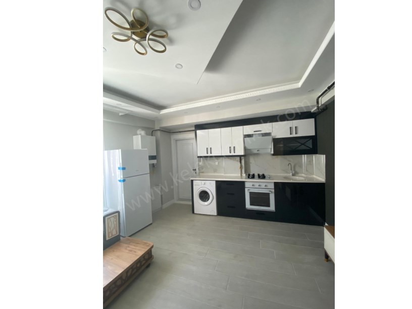 YENİ ADLİYE BİNASI YANINDA EŞYALI 1+1 VE 2+0 DAİRELER