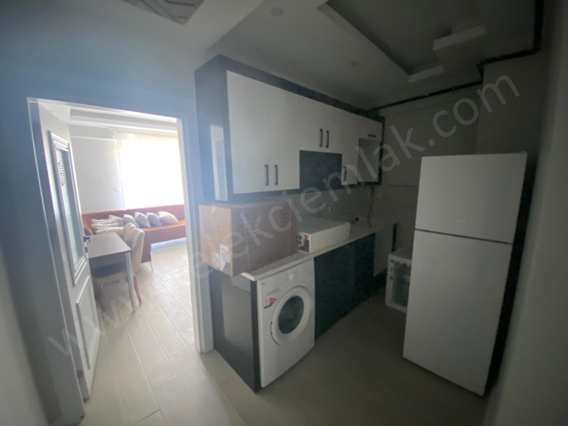 YENİ ADLİYE BİNASI YANINDA EŞYALI 1+1 VE 2+0 DAİRELER