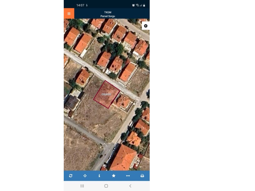 SELÇUKLU MAHALLESİ ÜLKÜ SOKAKTA ARSA