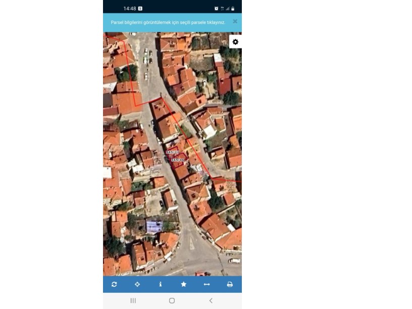 ÇARŞI MERKEZDE HACI HALİFE MAHALLESİNDE ARSA