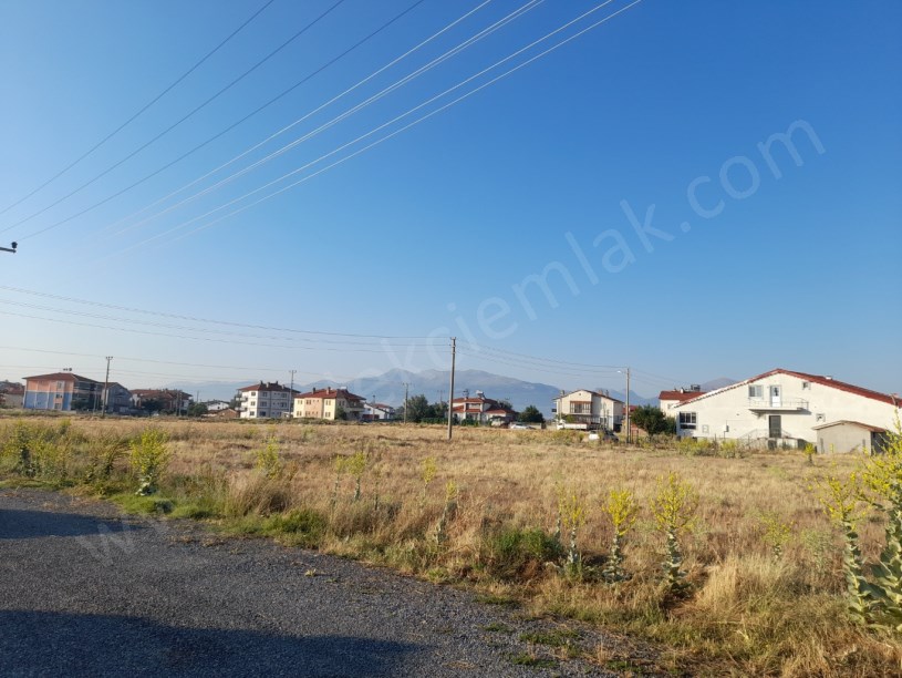 SELÇUKLU MAHALLESİ İSTEMİ SOKAKTA ARSA