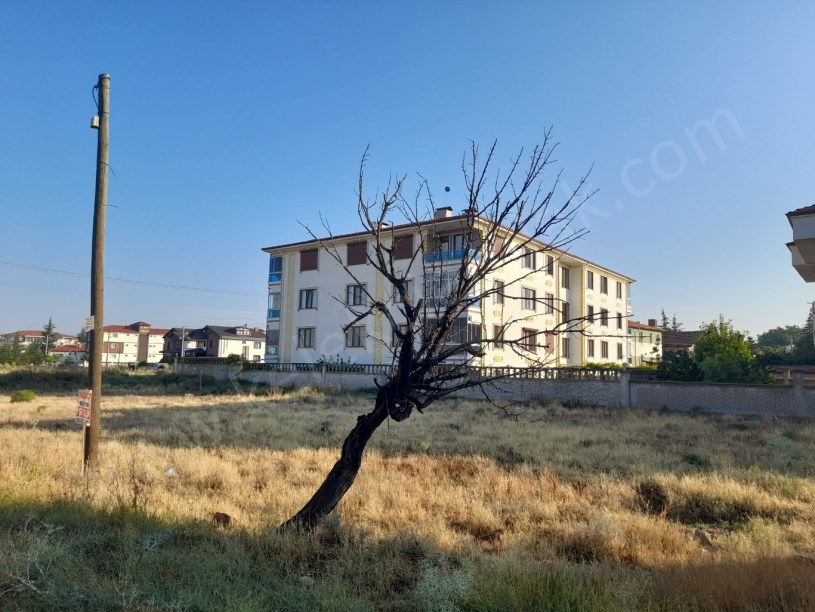 SELÇUKLU MAHALLESİ MERA SOKAKTA ARSA