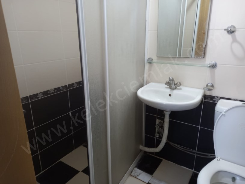 MALAZGİRT MAHALLESİ BAKIR SOKAKTA EŞYALI 1+1 DAİRE