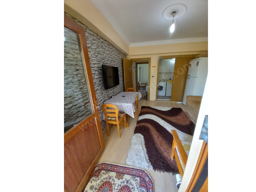 MALAZGİRT MAHALLESİ BAKIR SOKAKTA EŞYALI 1+1 DAİRE