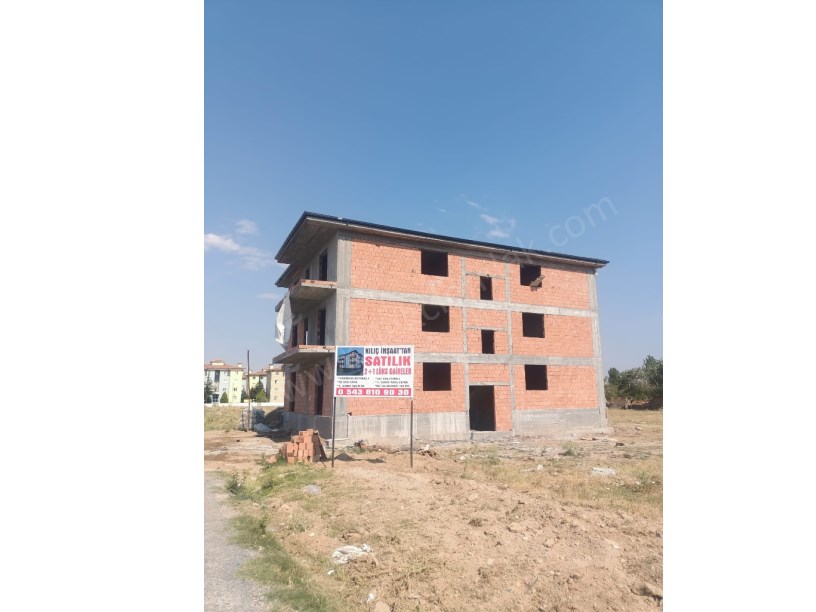 AKCAN PARKI KARŞISINDA TOPRAKTAN SATILIK 2+1 DAİRELER