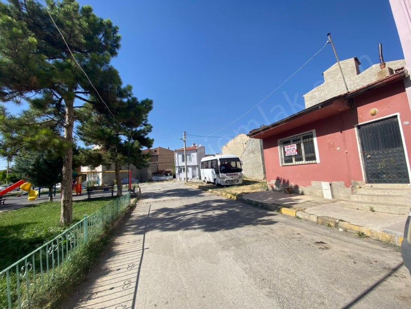 HACI YUSUF MAHALLESİNDE MÜSTAKİL BİNA