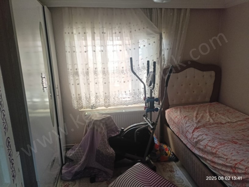 YENİCE MAHALLESİNDE MÜSTAKİL EV