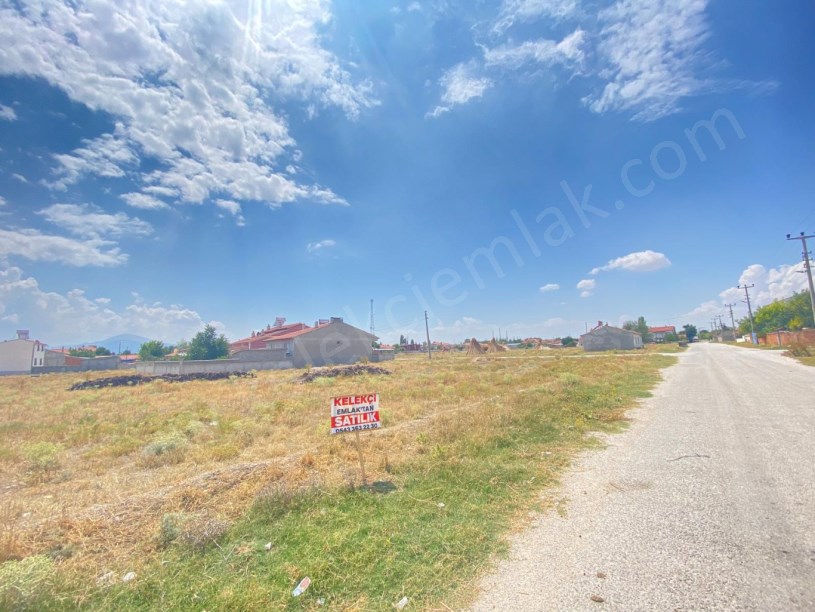 BOZKUŞ(HACIÖMER)MAHALLESİNDE ARSA