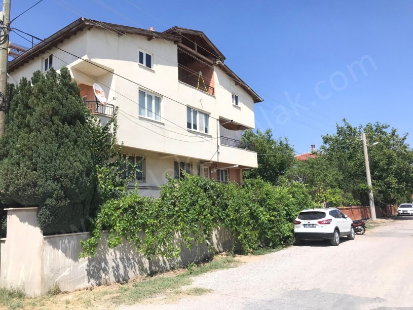 SELÇUKLU MAHALLESİNDE KİRALIK 3+1