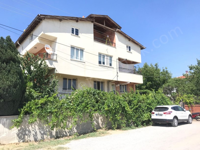 SELÇUKLU MAHALLESİNDE KİRALIK 3+1