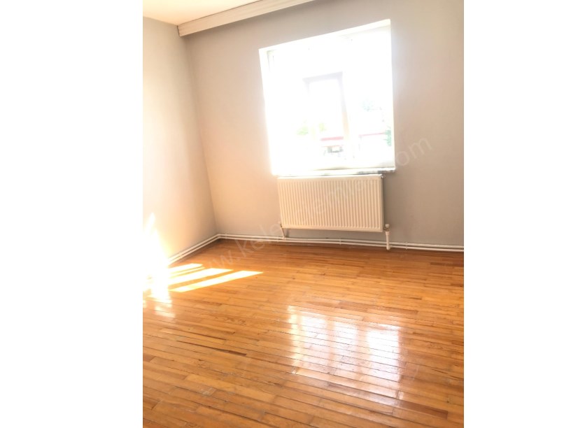 BAĞLARÜSTÜ MAHALLESİ SELÇUK SOKAKTA KİRALIK DAİRE