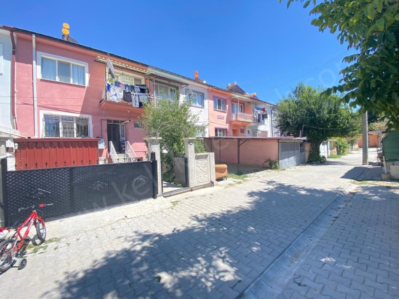 SELÇUKLU MAHALLESİNDE DUBLEKS EV