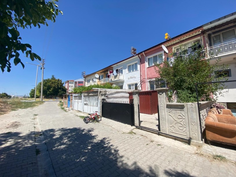 SELÇUKLU MAHALLESİNDE DUBLEKS EV