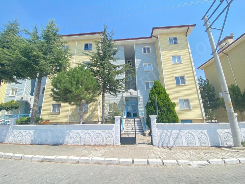 TOKİ F11 DE ARA KATTA KİRALIK 2+1