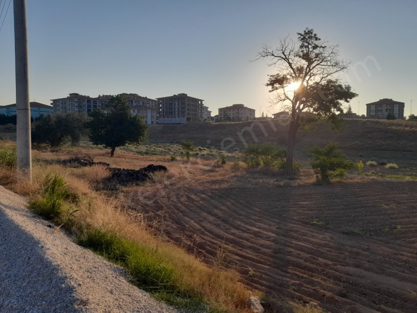 YENİ HASTANE BİNASI YANINDA ARSA