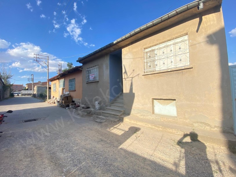 AYDINLAR MAHALLESİ ÖZDEN SOKAKTA TEK KATLI MÜSTAKİL