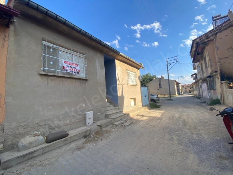 AYDINLAR MAHALLESİ ÖZDEN SOKAKTA TEK KATLI MÜSTAKİL