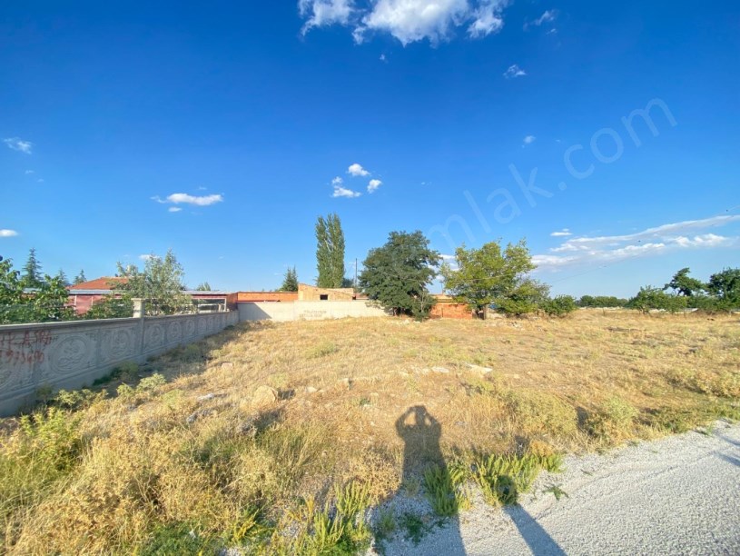 KIRKGÖZ ANA OKULU ARKASINDA ARSA