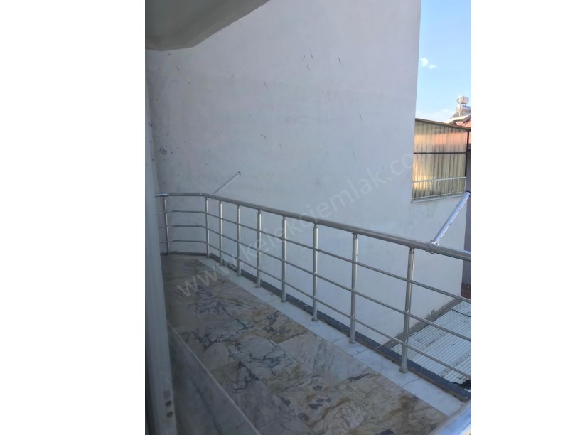 YURT İÇİ KARGO KARŞISINDA KİRALIK 3+1
