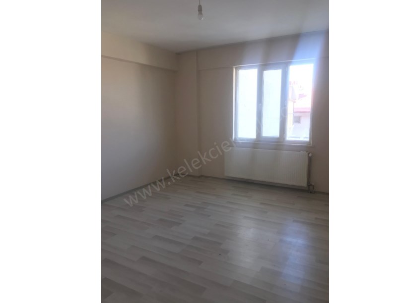 YURT İÇİ KARGO KARŞISINDA KİRALIK 3+1