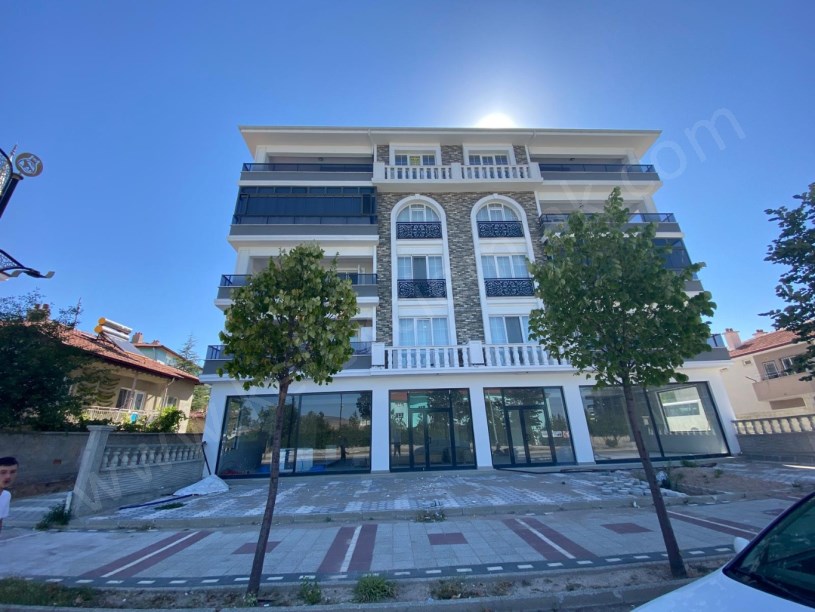 FEN LİSESİ KARŞISINDA KİRALIK  SIFIR 3+1 DAİRE