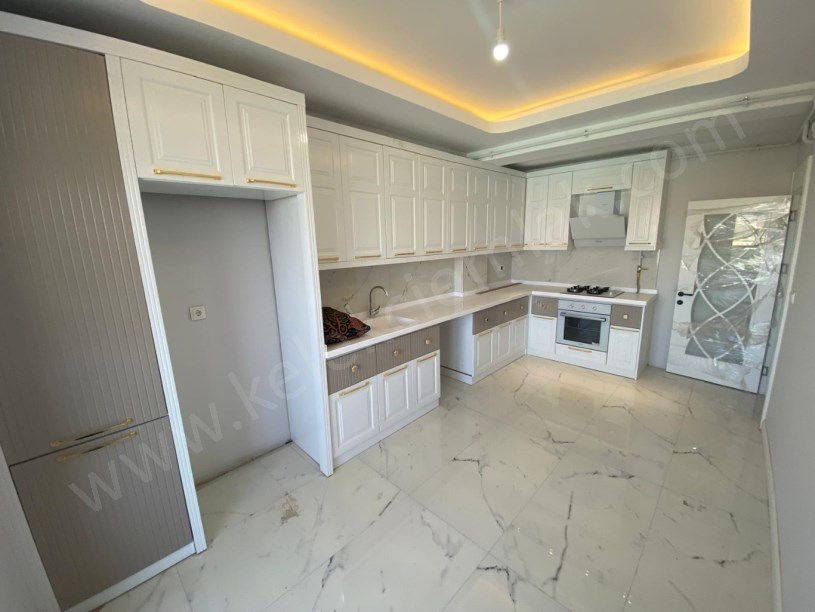 FEN LİSESİ KARŞISINDA KİRALIK  SIFIR 3+1 DAİRE