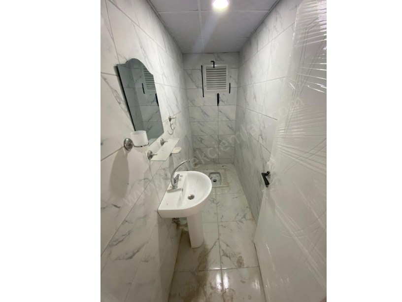 FEN LİSESİ KARŞISINDA KİRALIK  SIFIR 3+1 DAİRE