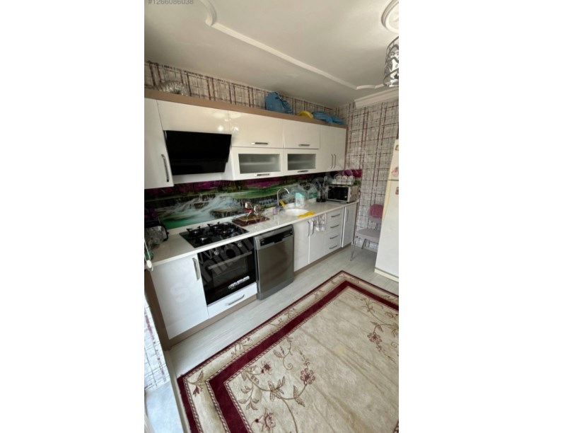 HİSAR MAHALLESİNDE 2 KATLI MÜSTAKİL BİNA
