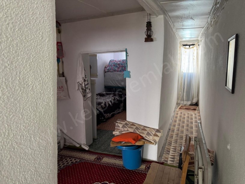 KIRKLAR(AKÇEŞME)MAHALLESİDE MÜSTAKİL EV
