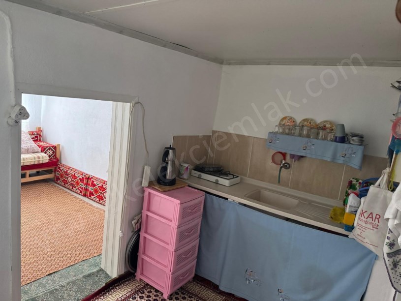 KIRKLAR(AKÇEŞME)MAHALLESİDE MÜSTAKİL EV