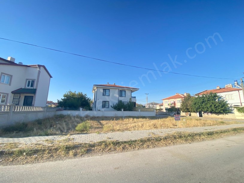 YENİ MAHALE M.HIDIROĞLU SOKAKTA KÖŞE BAŞINDA ARSA