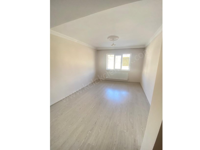 YENİCE MAHALLESİ ALPASLAN TÜRKEŞ CADDESİNDE KİRALIK 3+1