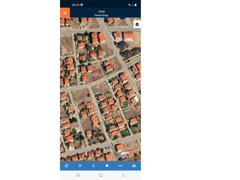 KONAK MAHALLESİ PAPATYA1 CADDESİNDE GÜNEY CEPHELİ ARSA