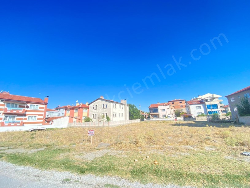 KONAK MAHALLESİ PAPATYA1 CADDESİNDE GÜNEY CEPHELİ ARSA