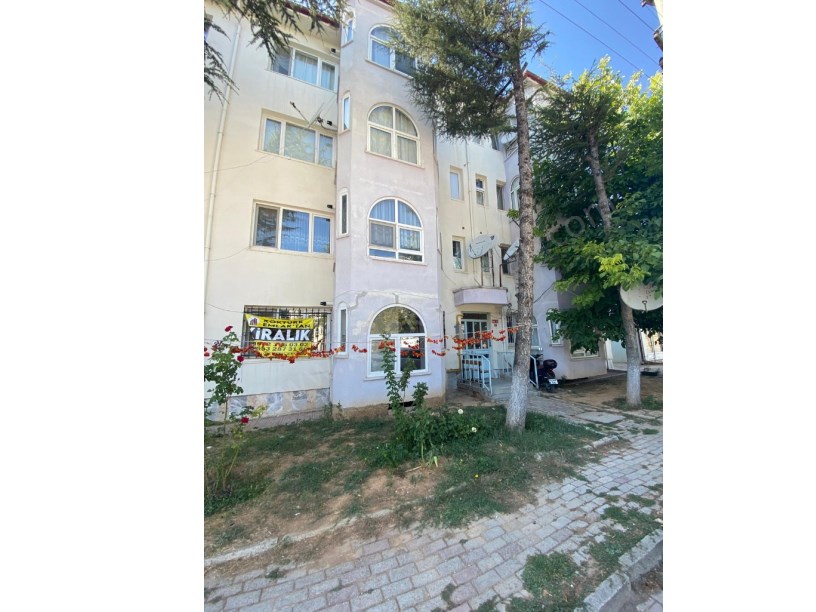 1. BOLOVADA 1. KATTA  BAKIMLI 2+1 DAİRE