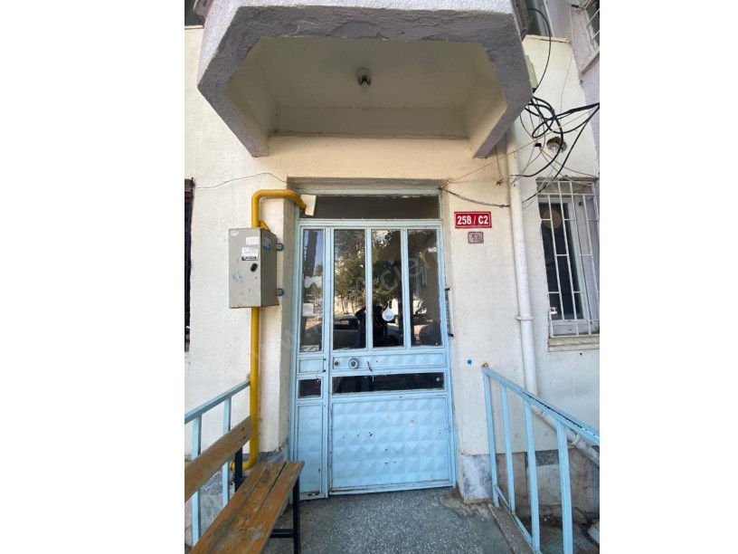 1. BOLOVADA 1. KATTA  BAKIMLI 2+1 DAİRE