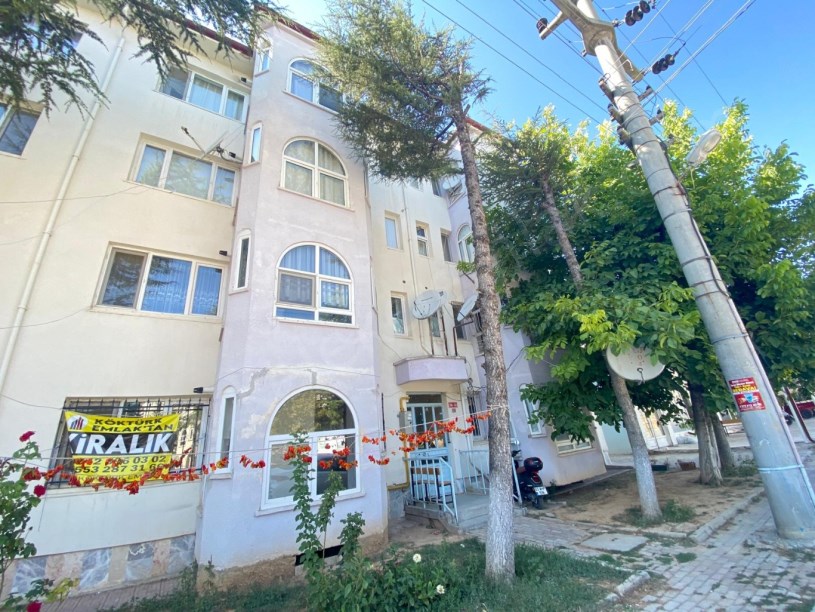 1. BOLOVADA 1. KATTA  BAKIMLI 2+1 DAİRE