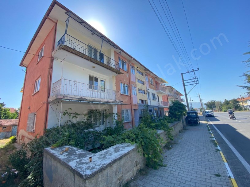 KIRKGÖZ MAHALLESİ İSTASYON CADDESİNDE KİRALIK 2+1