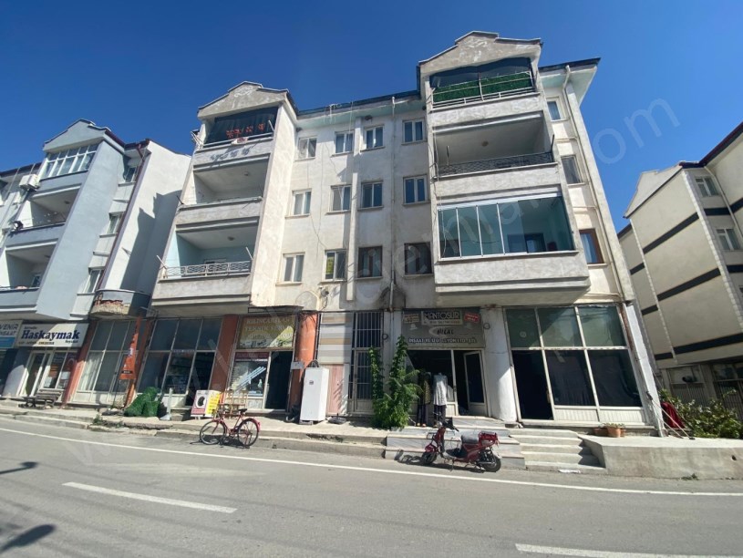 İMARET EVLERİNDE SATILIK   3+1