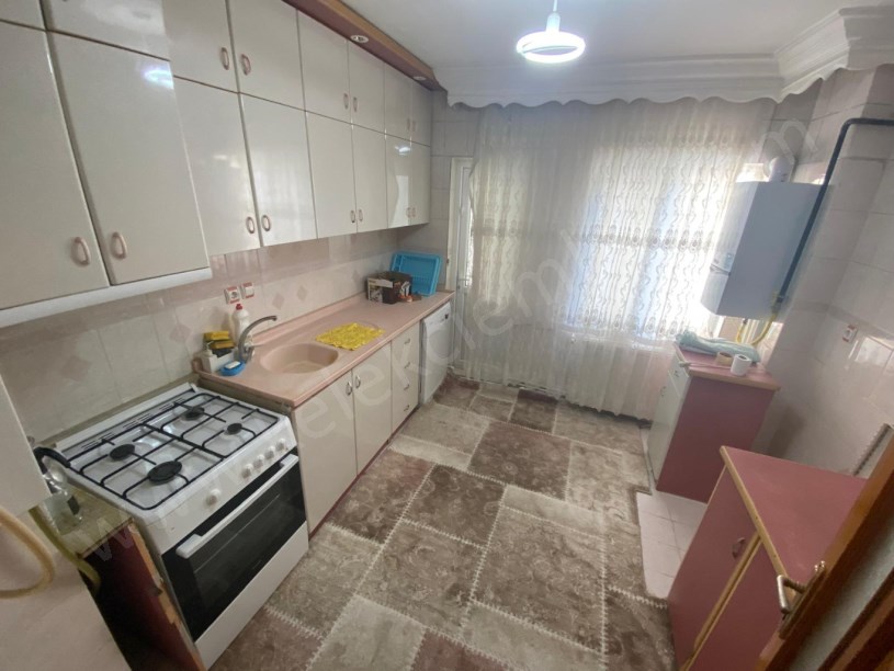 İMARET EVLERİNDE SATILIK   3+1