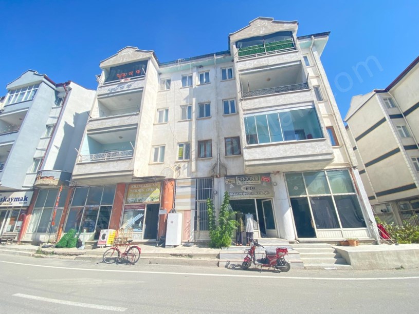 İMARET EVLERİNDE SATILIK   3+1
