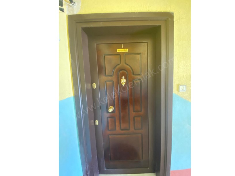 İMARET EVLERİNDE SATILIK   3+1