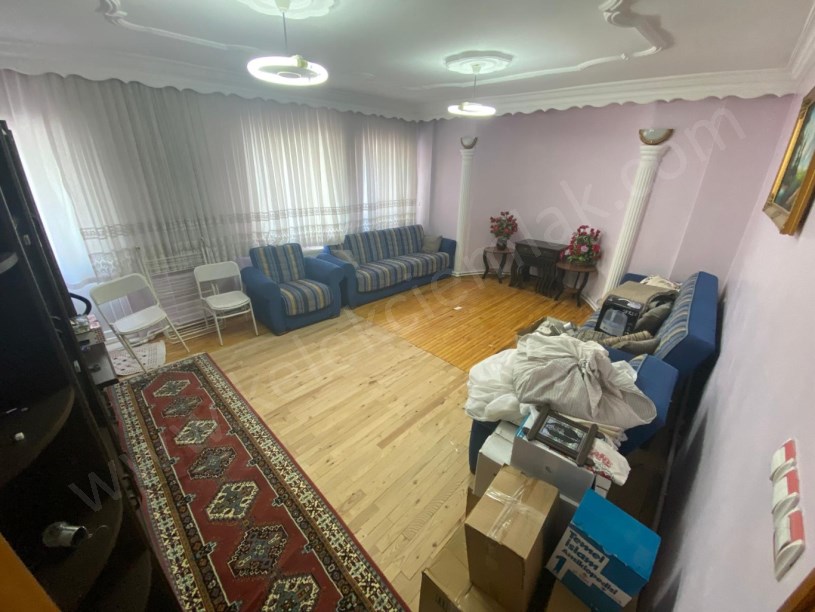 İMARET EVLERİNDE SATILIK   3+1