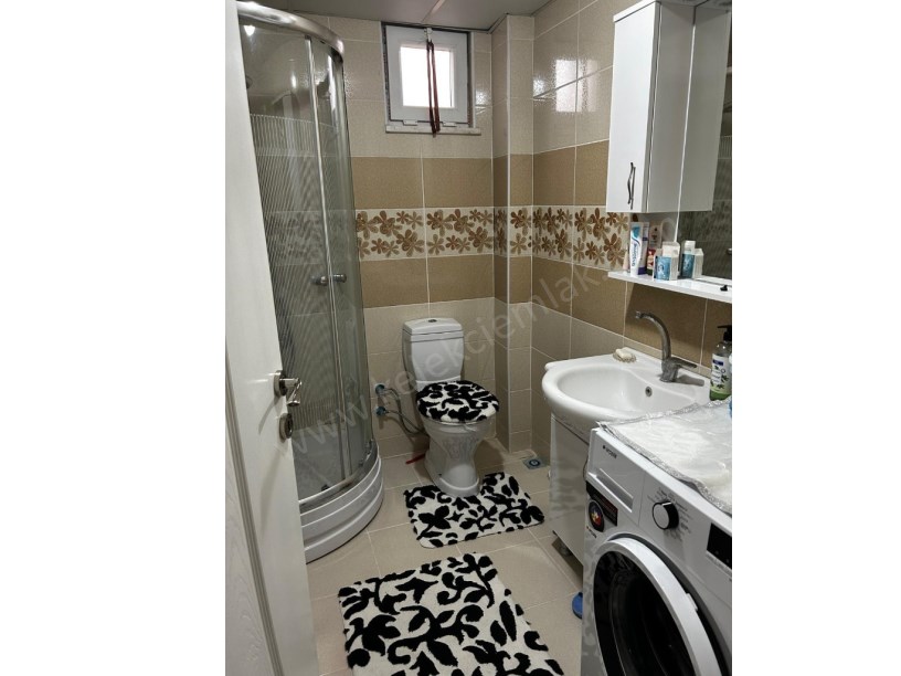 KONAK MAHALLESİ SARAY CADDESİNDE EŞYALI KİRALIK 2+1