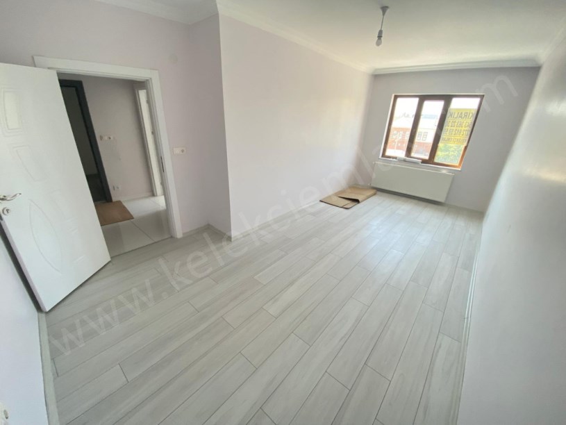 PERŞEMBE PAZARI YANINDA KİRALIK 3+1