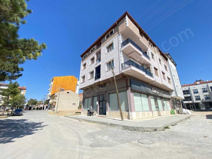 PERŞEMBE PAZARI YANINDA KİRALIK 3+1