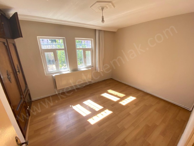 BAĞLARÜSTÜ MAHALESİNDE KİRALIK DAİRE