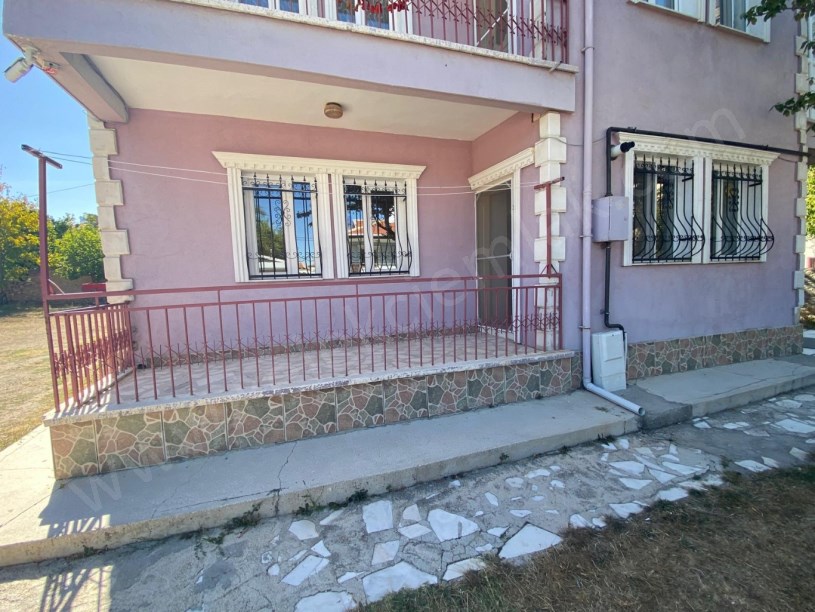BAĞLARÜSTÜ MAHALESİNDE KİRALIK DAİRE