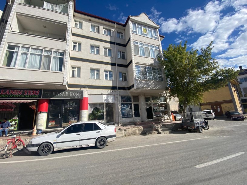 İMARET EVLERİNDE KİRALIK 3+1